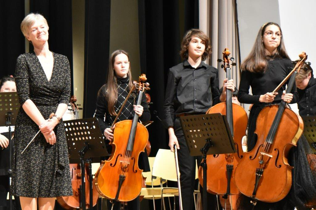 2024 12 12 Adventsmarkt und -konzert 09