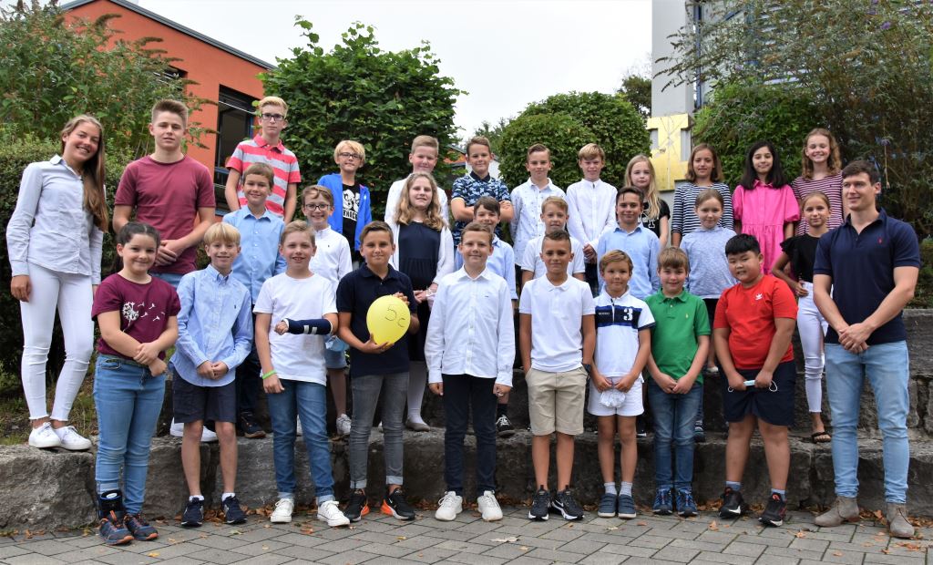 2020_08_17_Einschulung_der_Sextaner_Klasse_5c_Herr_Both